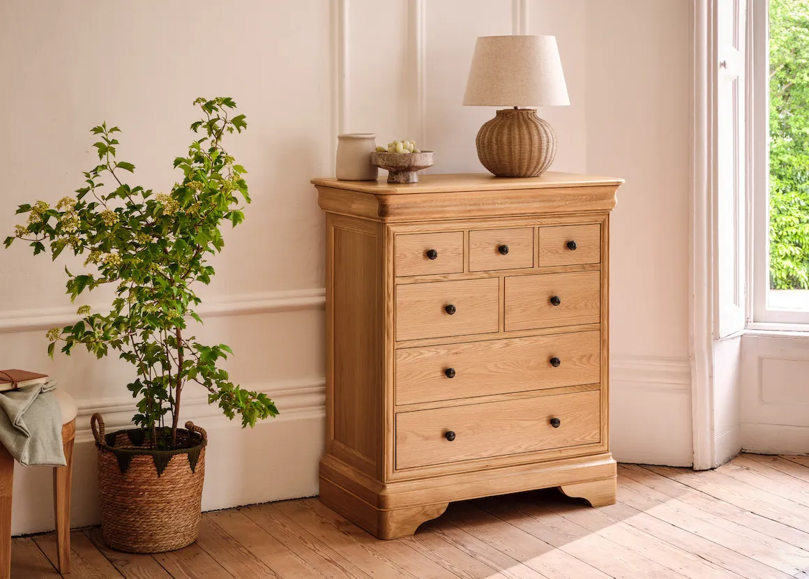 Willis & Gambier Bordeaux Wide 4+3 Drawer Chest